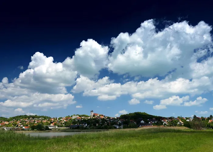 In - Balaton 53708 아파트